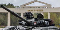 В Копейске появился новый памятник-танк в честь Дня Победы - Администрация г. Копейска