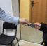 Участковый полиции Копейска вернул подростку утерянную банковскую карту - Копейский рабочий